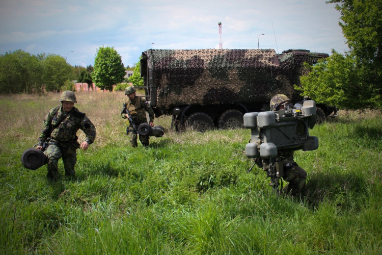 Den s 25. protiletadlovým raketovým plukem
