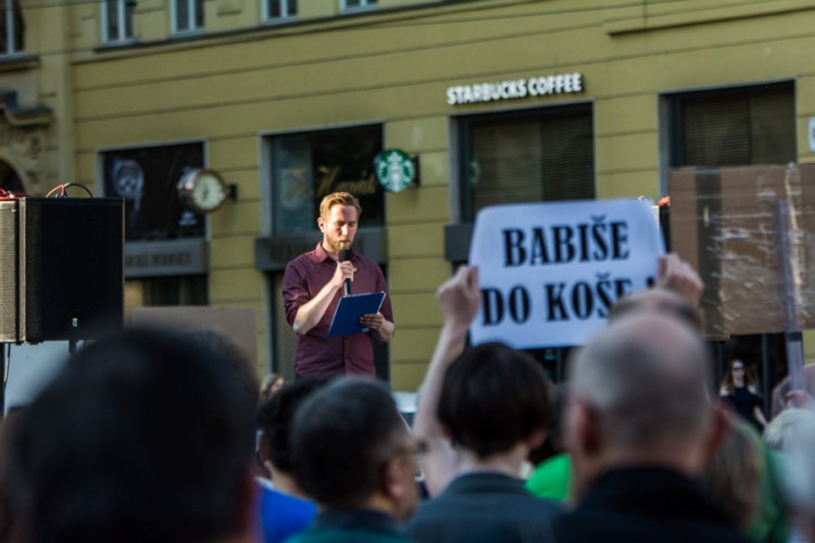 V Brně se opět po týdnu setkali lidé na protest proti Babišovi se Zemanem, autor: Tomáš Hrivňák