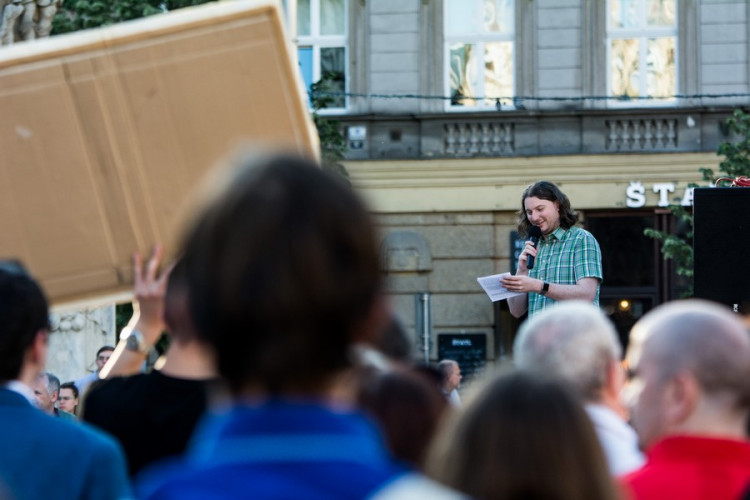 V Brně se opět po týdnu setkali lidé na protest proti Babišovi se Zemanem, autor: Tomáš Hrivňák