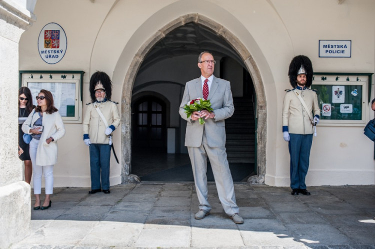 Singapurský prezident navštívil Český Krumlov