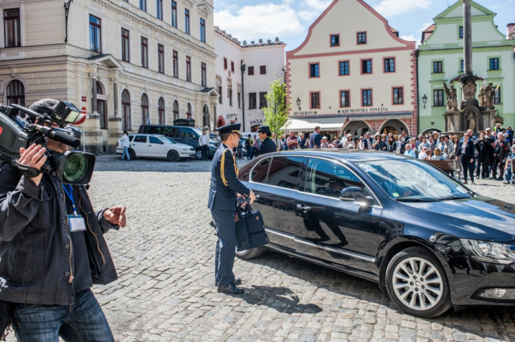 Singapurský prezident navštívil Český Krumlov