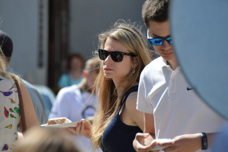 FOTOGALERIE: Prvnotřídní káva za krásného dne. V Olomouci se podruhé konal Den kávy