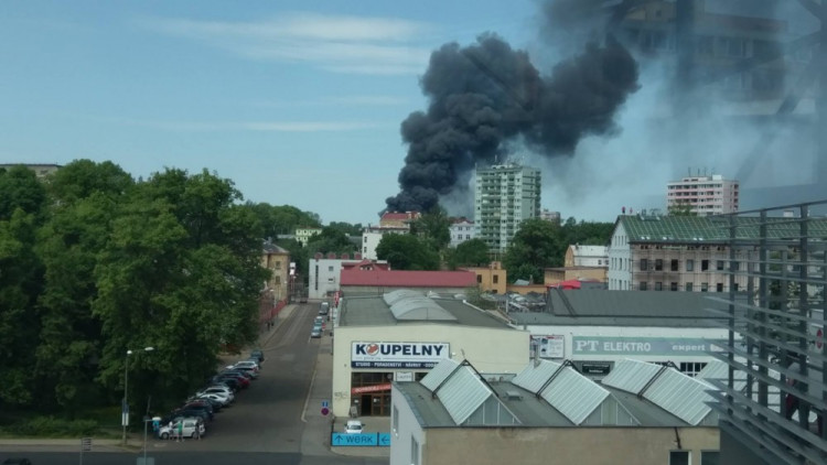 Požár areálu Severochema v Liberci