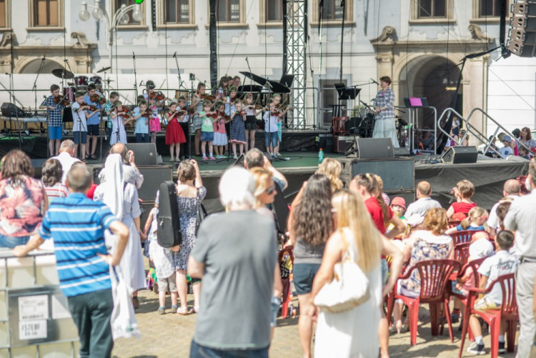 Happening ZUŠ Open v Českých Budějovicích.