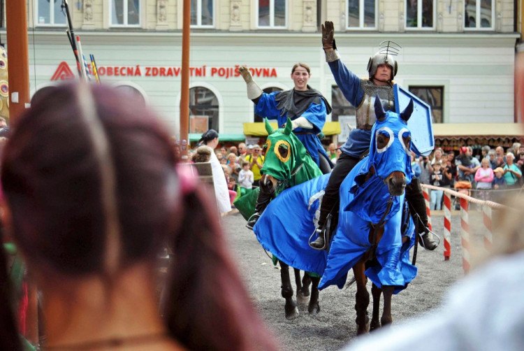 Jarmark před libereckou radnicí
