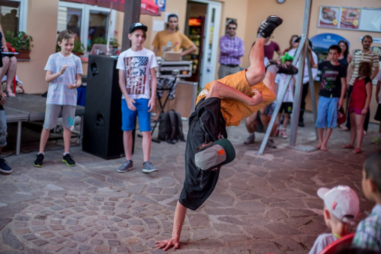 Sportovní den pro dětské domovy 2017