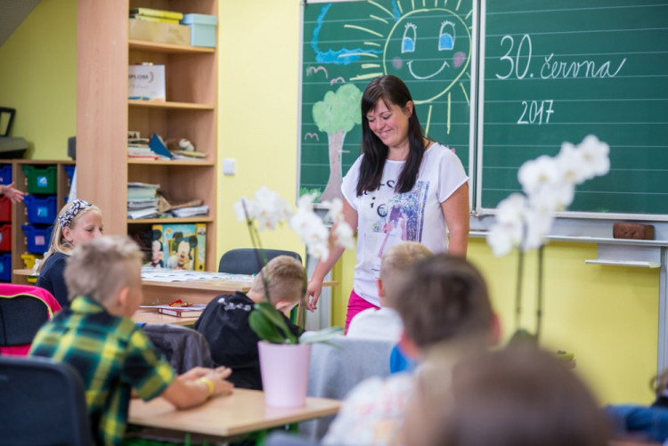 Předávání vysvědčení v ZŠ Matice Školské v Českých Budějovicích 2017