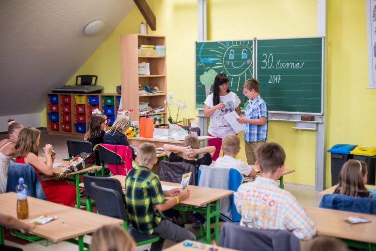 Předávání vysvědčení v ZŠ Matice Školské v Českých Budějovicích 2017