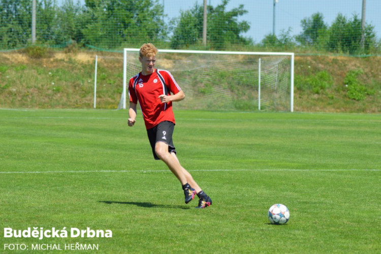 Juniorka SK Dynamo zahájila přípravu na sezonu 2017/2018