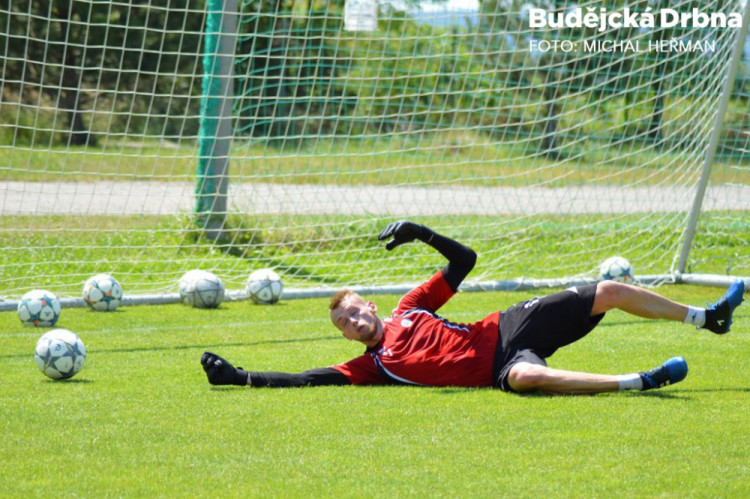 Juniorka SK Dynamo zahájila přípravu na sezonu 2017/2018