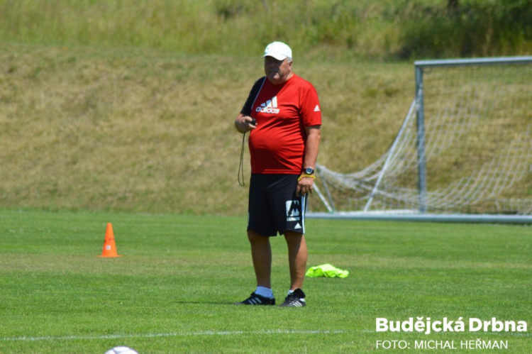 Juniorka SK Dynamo zahájila přípravu na sezonu 2017/2018