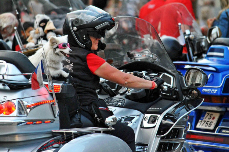 Sraz motocyklů Gold Wing