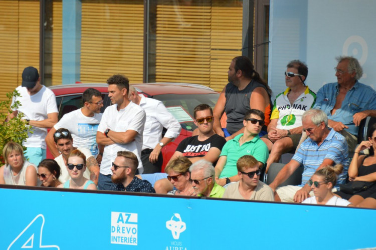 FOTO: Plíškovou potrápila domácí Muchová, ale nakonec postupuje společně s Hradeckou a Allertovou