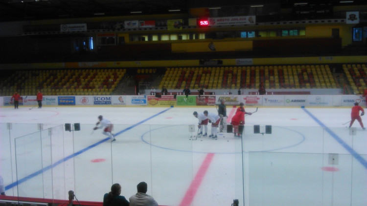 Dukla Jihlava vyjela poprvé na led