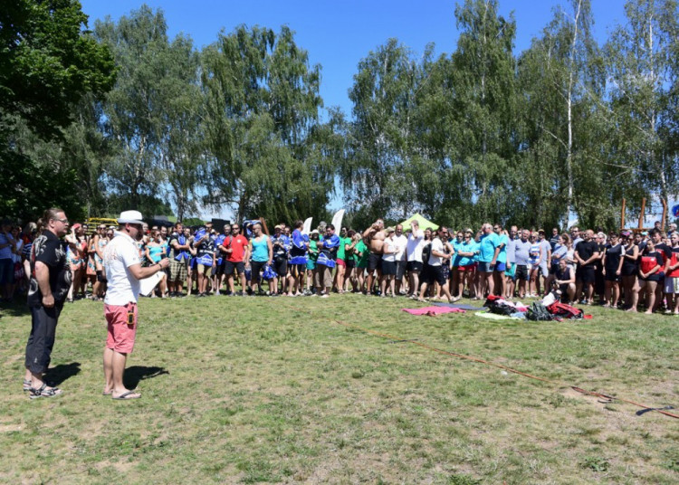 Závod dračích lodí v Telči 2017