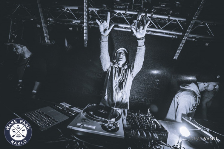 FOTO: Ohlédnutí za hip-hopovým Náklem. Indy&amp;Wich a Rest nezklamali