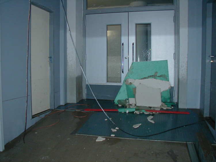 Povodeň 2002: Ledová plocha Budvar arény byla pod vodou