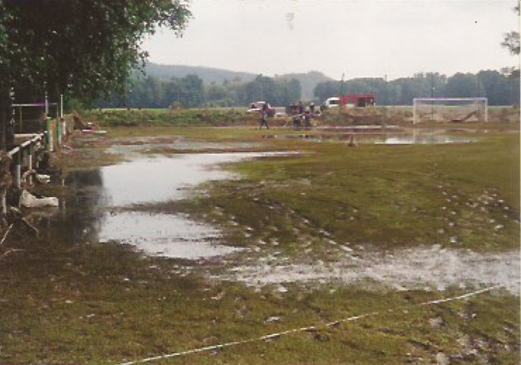 Roudné muselo po povodni v roce 2002 vybudovat nový areál. Starý opustilo