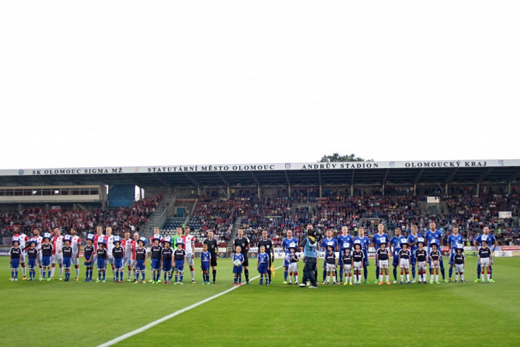 FOTOGALERIE: Sigma opět bere body! Doma remizovala se silnou Slávií 1:1