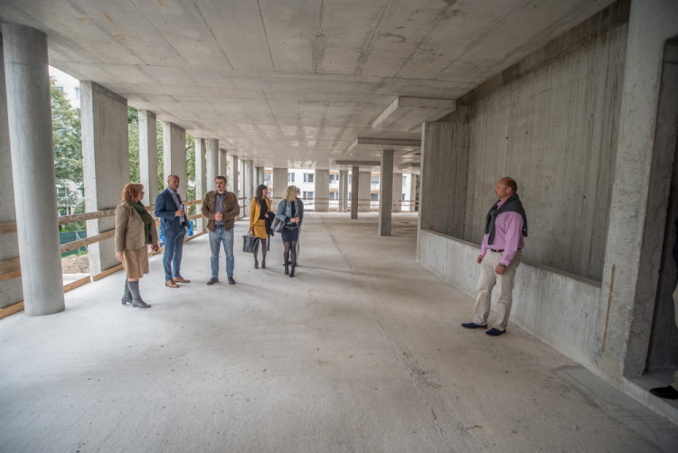 Dokončení hrubé stavby Piana