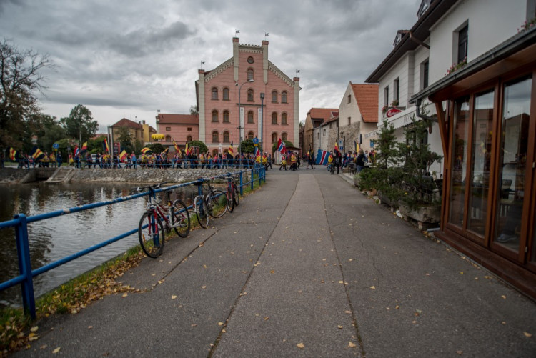 Průvod fanoušků Motoru