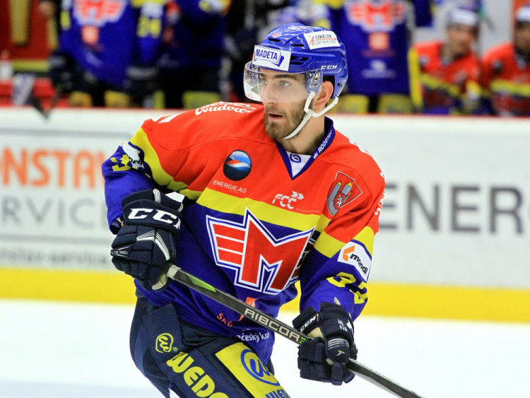 Třetí gól českobudějovických hokejistů vstřelil Filip Vlček