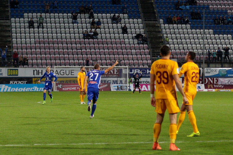 FOTOGALERIE: Sigma doma sestřelila Duklu 3:0 a už je druhá v tabulce