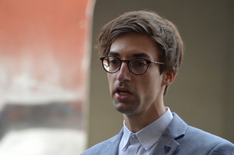 FOTOGALERIE: Vodární ulice v novém kabátu. Zeď vzkazů dnes byla oficiálně představena