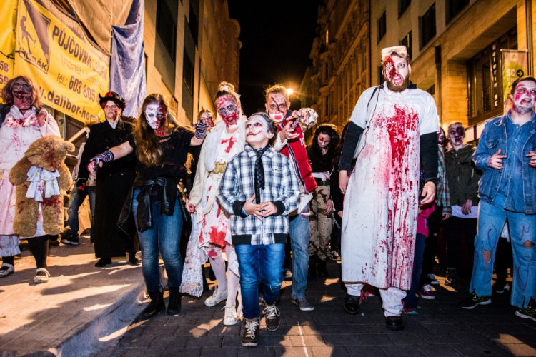 Brnem se převalila vlna nemrtvých, Autor: Tomáš Hrivňák