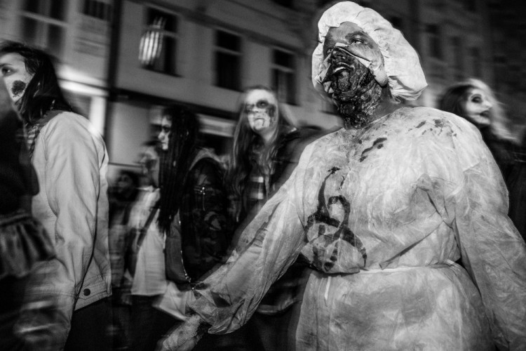 Brnem se převalila vlna nemrtvých, Autor: Tomáš Hrivňák