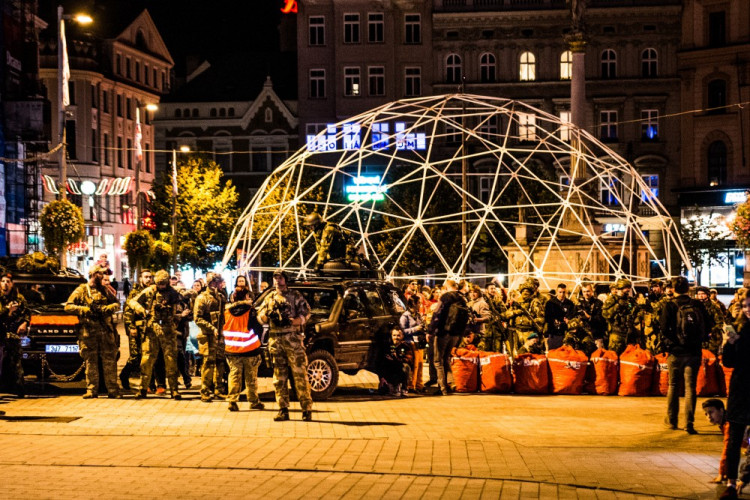 Brnem se převalila vlna nemrtvých, Autor: Tomáš Hrivňák