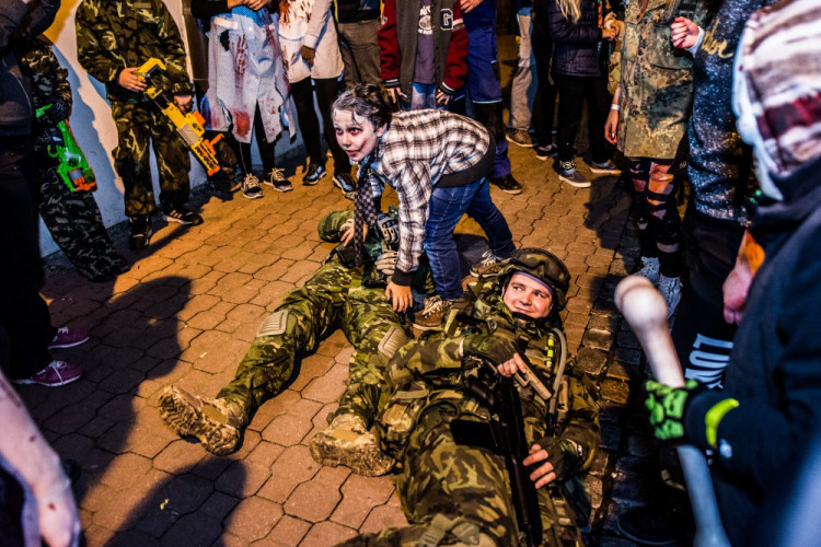 Brnem se převalila vlna nemrtvých, Autor: Tomáš Hrivňák