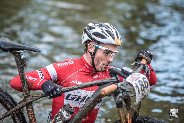 FOTOGALERIE: Letošnímu Bobr Cupu přálo počasí. Zúčastnilo se ho 230 týmů a 10 jednotlivců