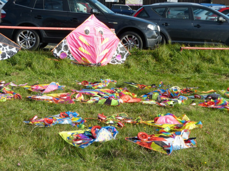 Drakiáda na letišti v Henčově