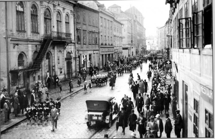 V dnešní Komenského ulici