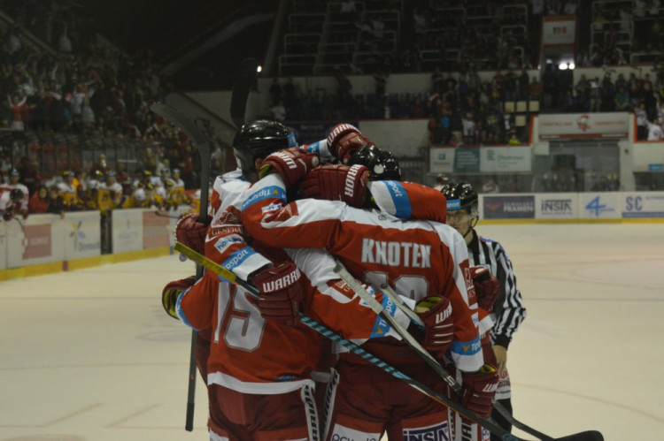 FOTOGALERIE: Braňo Konrád udržel čisté konto. Olomouc vyhrála nad Jihlavou 3:0