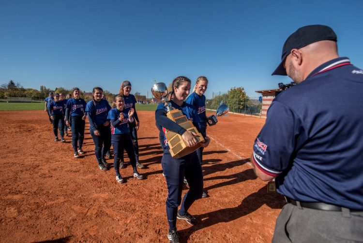 Softbalistky Ledenic vyhrály v sezoně 2016/2017 extraligu