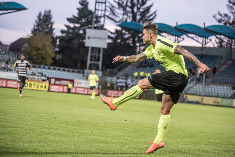 Dynamo porazilo ve šlágru kola Opavu 2:1 a ve ligu