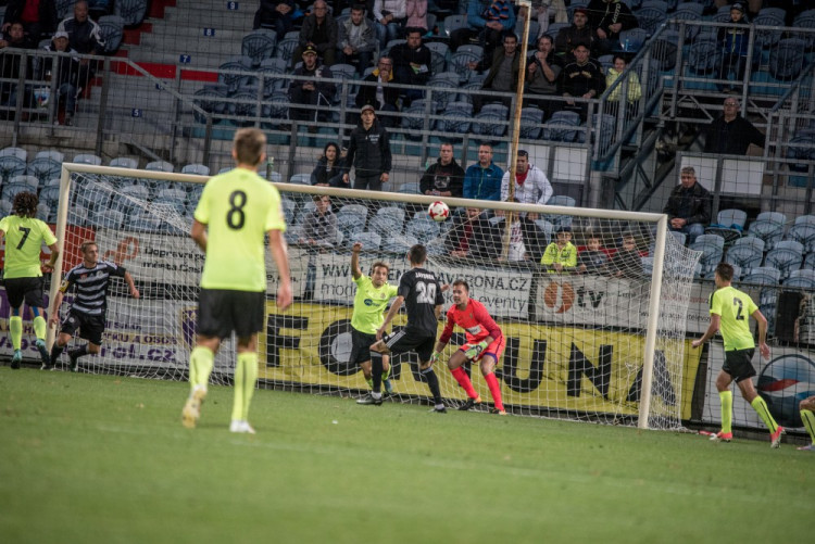 Dynamo porazilo ve šlágru kola Opavu 2:1 a ve ligu