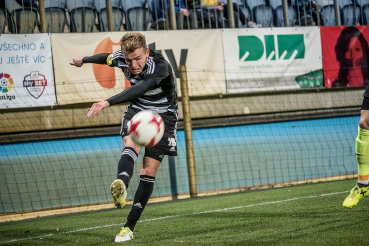 Dynamo porazilo ve šlágru kola Opavu 2:1 a ve ligu