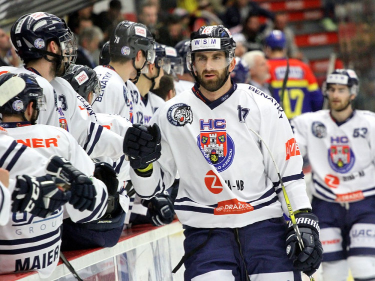 Benátky šly do vedení v 9. minutě utkání. Na snímku Lukáš Vantuch