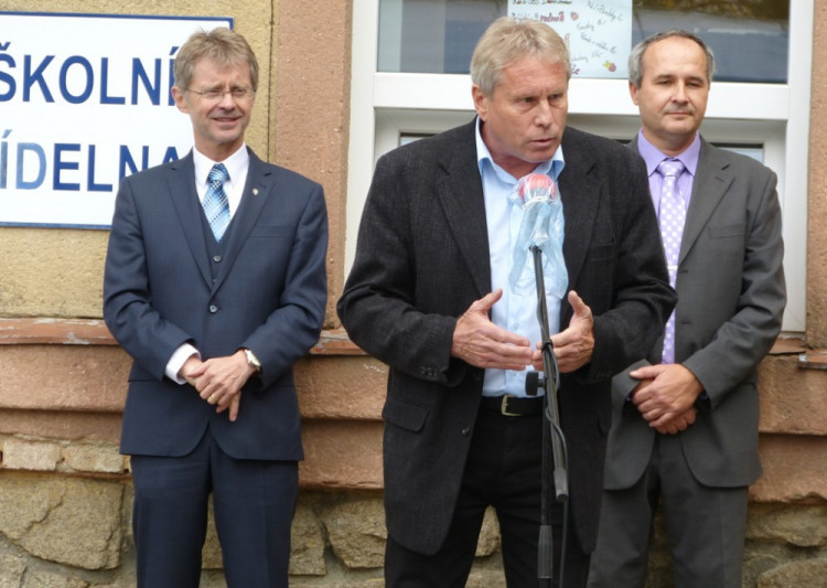 Oslavy 90. výročí nové budovy ZŠ Dolní Cerekev