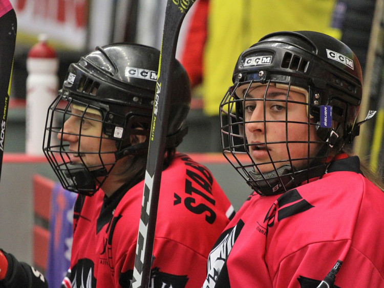 O druhé pauze vystřídal motoráky v Budvar aréně jediný jihočeský ženský tým