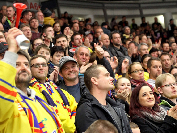 Fanoušci Motoru byli spokojeni
