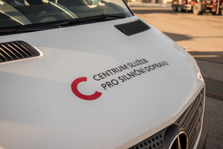 Policisté se zaměřili na nákladní auta