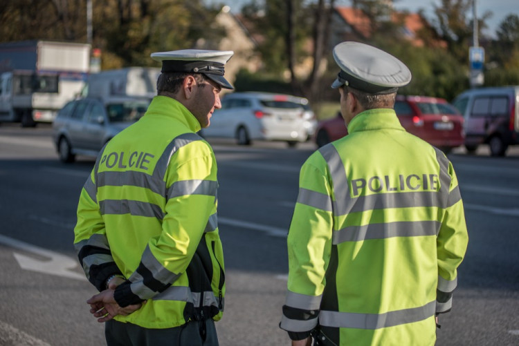 Policisté se zaměřili na nákladní auta