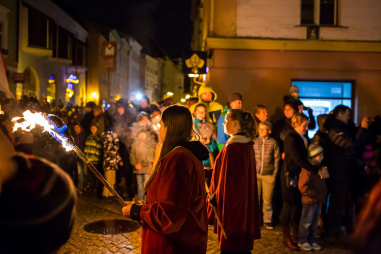 Svatomartinský průvod a ohňostroj