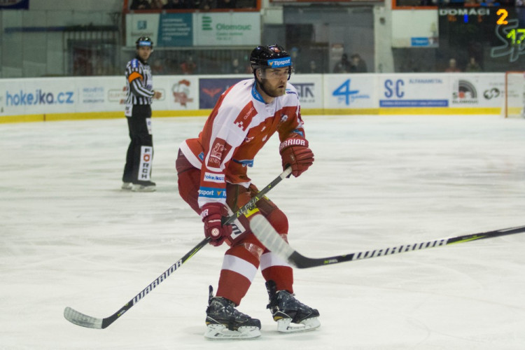 FOTOGALERIE: Braňo Konrád si připsal šestou nulu. Mora smetla Třinec 4:0