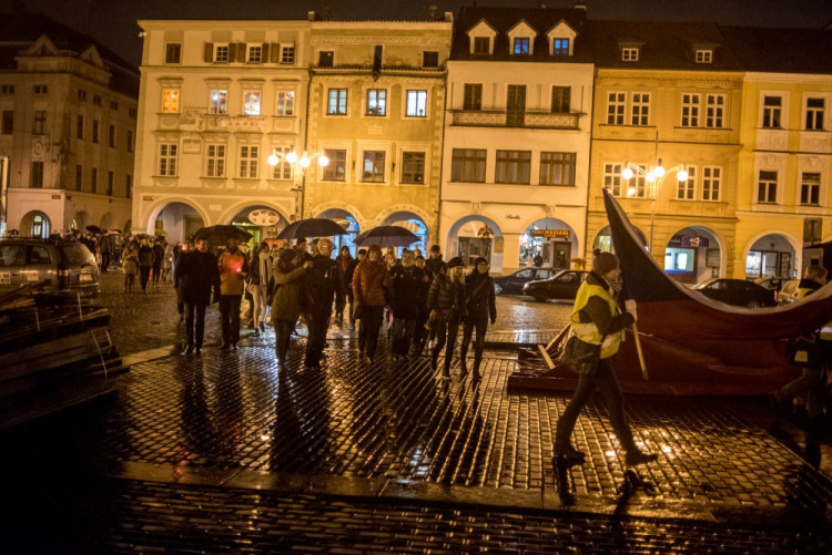 Rozsviťme demokracii v Českých Budějovicích