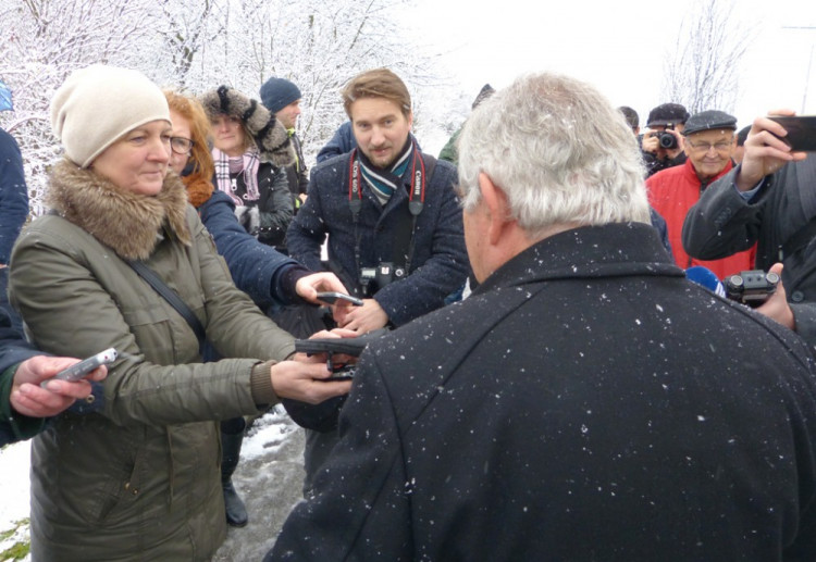 Otevření trolejbusové linky ve Vrchlického ulici